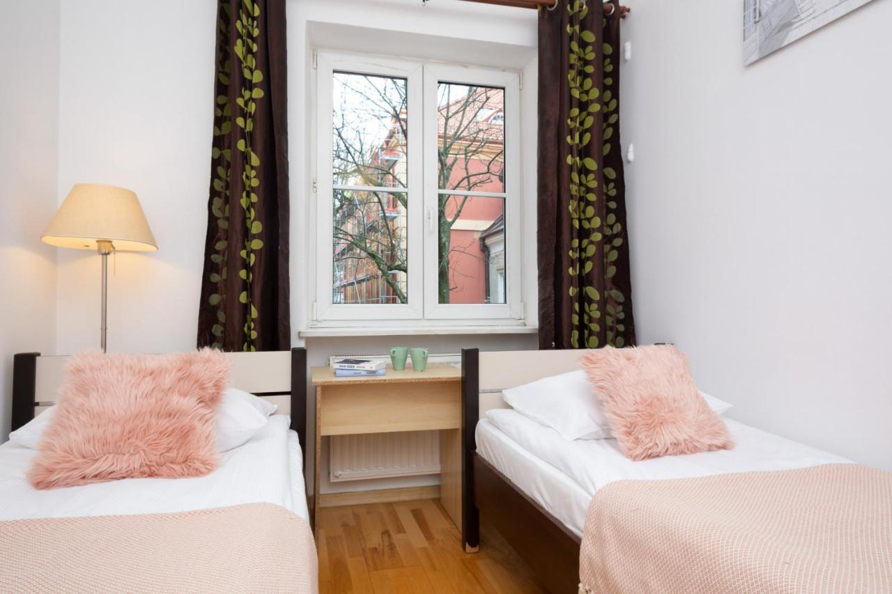 Warsaw New Town Apartments By Renters Varsóvia Exterior foto